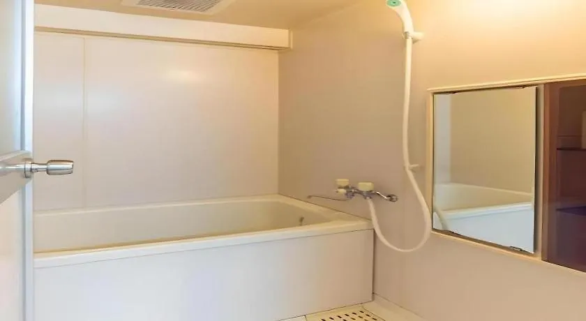 Bijou Suites Pine Brook 405 Ōsaka 2*,  Japon
