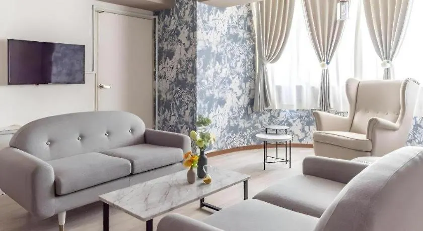 Hotel Bijou Suites Pine Brook 405 Ōsaka