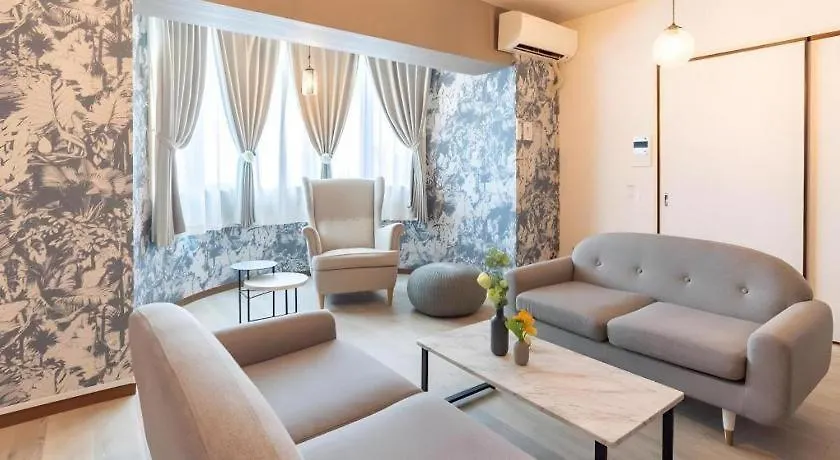 ** Hotel Bijou Suites Pine Brook 405 Ōsaka Japon
