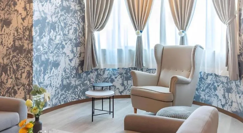 Bijou Suites Pine Brook 405 Ōsaka