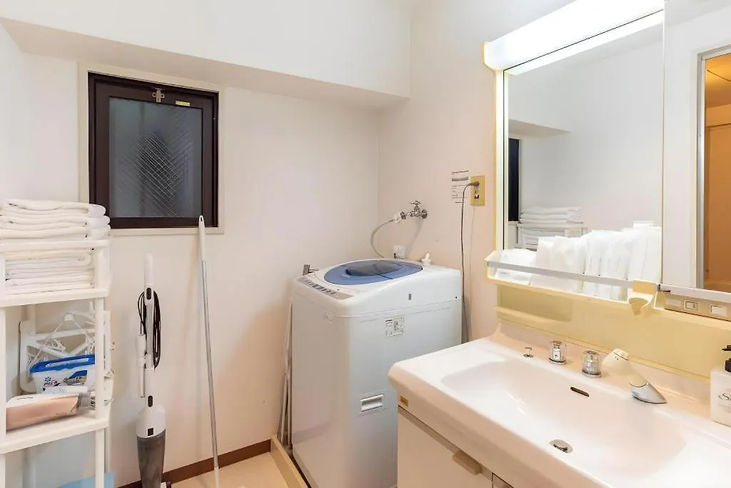 Bijou Suites Pine Brook 405 Ōsaka Hotel