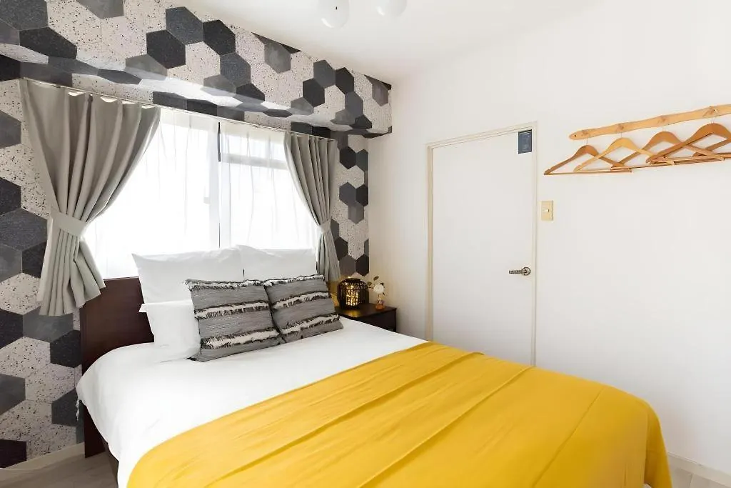 Bijou Suites Pine Brook 405 大阪 酒店