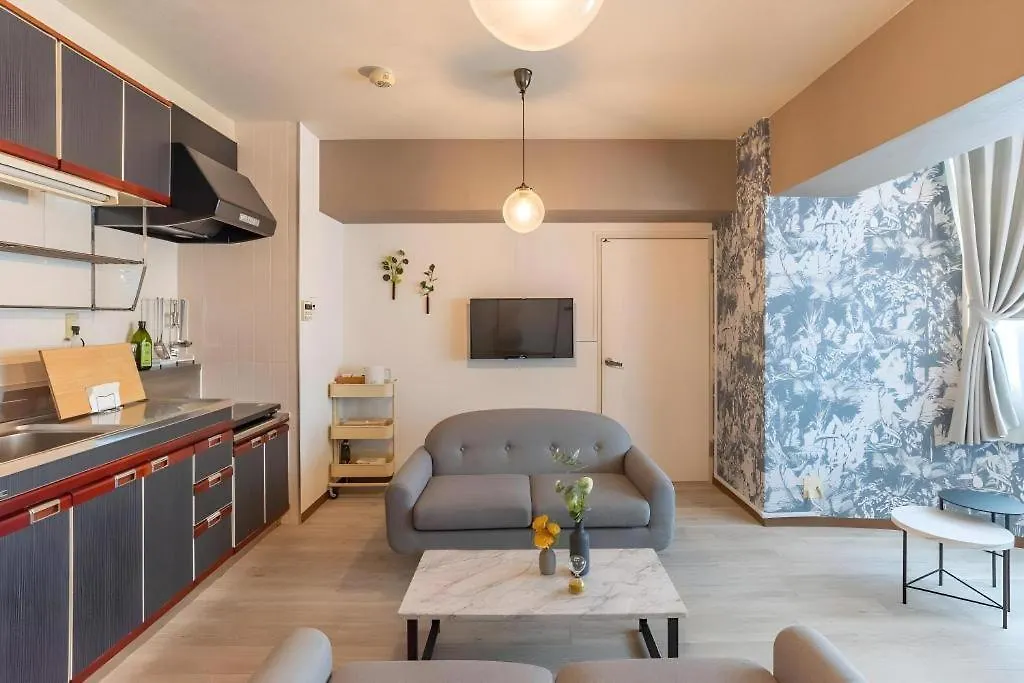Bijou Suites Pine Brook 405 大阪 酒店